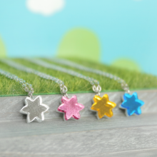 Load image into Gallery viewer, Star Necklace