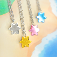 Load image into Gallery viewer, Star Necklace